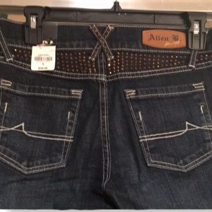 NWT Allen B Schwartz  dark wash jeans JCP 6